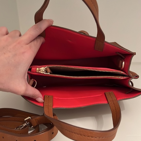 Kate Spade Specialty Crossbody - Picture 4 of 4